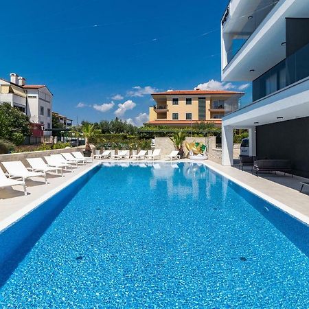 Luxury Apartments Magali 3 Rovinj Exterior photo