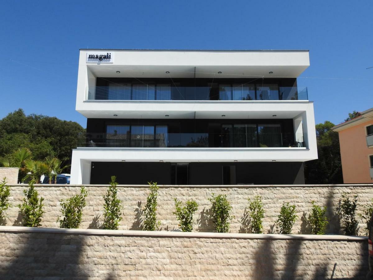 Luxury Apartments Magali 3 Rovinj Exterior photo