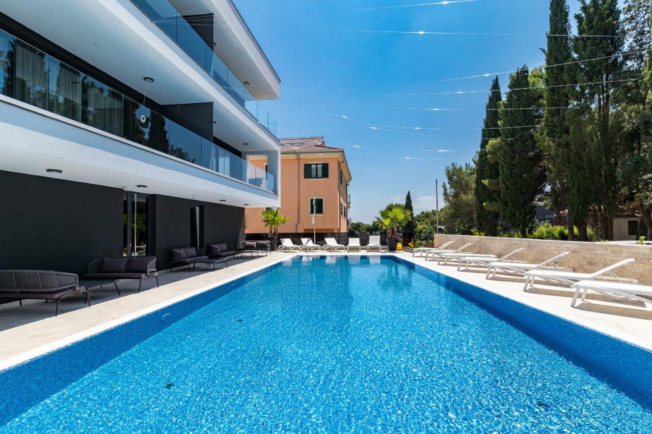 Luxury Apartments Magali 3 Rovinj Exterior photo